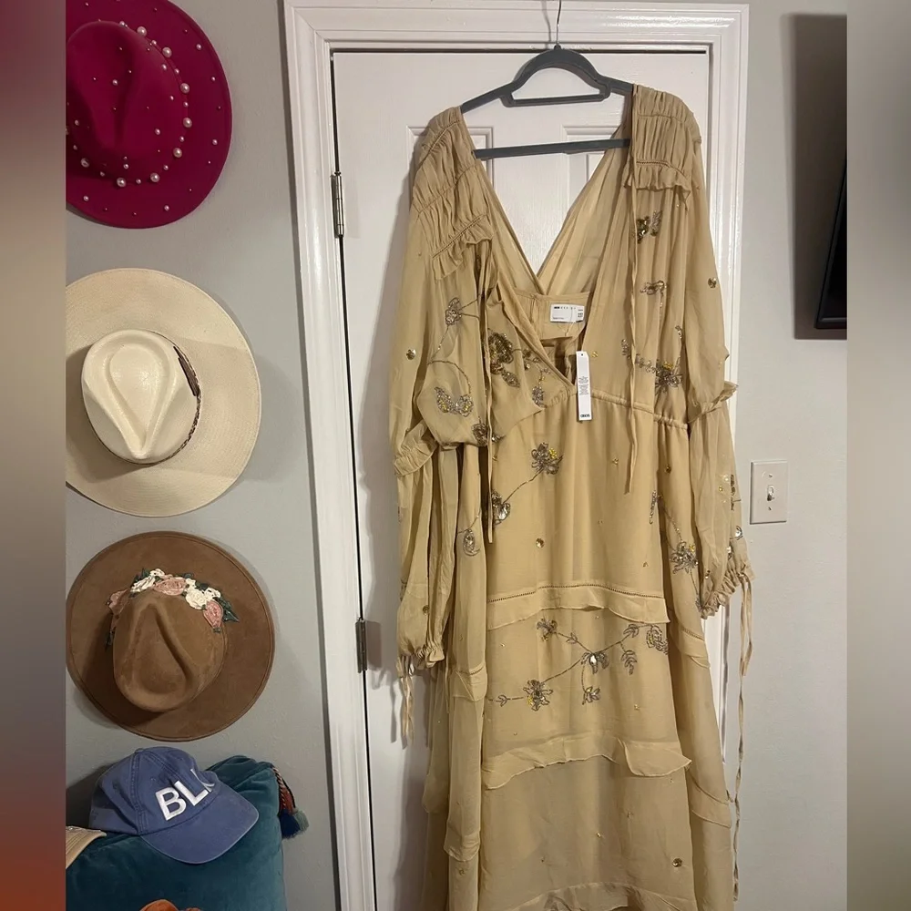 NWT ASOS DESIGN a-line midi dress with cluster embellishment in gold - Picture 3 of 6